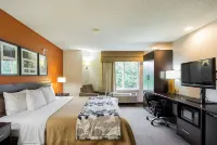 Sleep Inn & Suites - parking