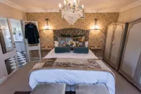 Baruch Guesthouse on Lovell