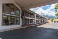 Quality Inn & Suites Manitou Springs at Pikes Peak Hotel di Manitou Springs