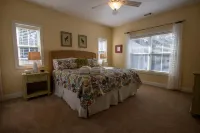 271 Deer Lake