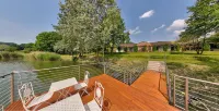 Tenuta Aquasole, Hotel e Ristorante nella natura, Sale Meeting e Centro Congressi Aziendali a Mercallo - romantici