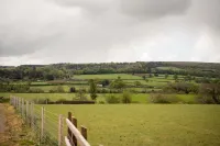 Aldwick Estate Hotels in Burrington