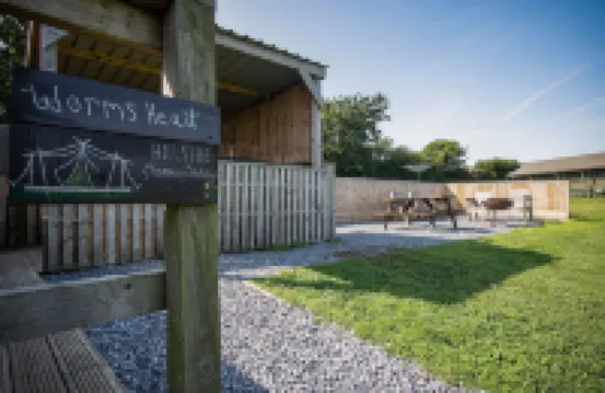 Worms Head Glamping Tent - Llangennith Hotels in 