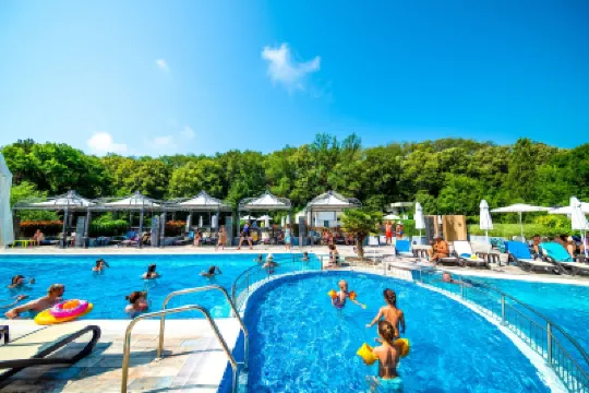 Marina Sands Bijou Boutique - Excellent Choice for Travelers Visiting Obzor 2-4p Hotels in 