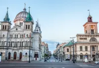 Lumina Apart Near Cinema Museum Hotels in Паб'яницький повіт