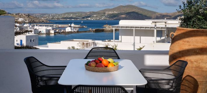 Ariti Seaside Residence Hotels in Náousa