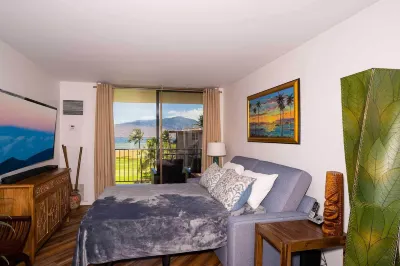 Oceanfront Penthouse Vistas Hotel dekat Footsie Reflexology