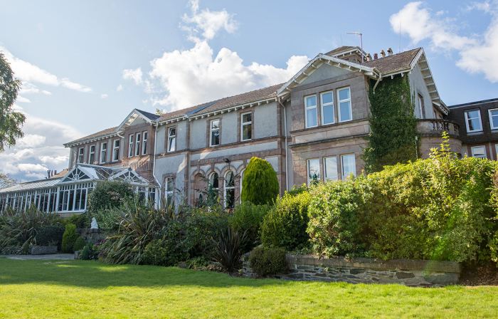 Rosslea Hall Hotel
