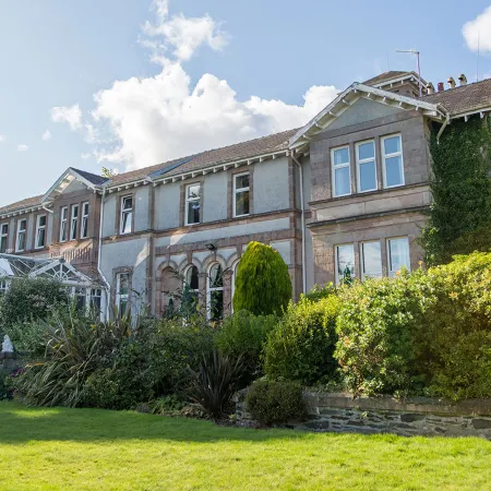 Rosslea Hall Hotel