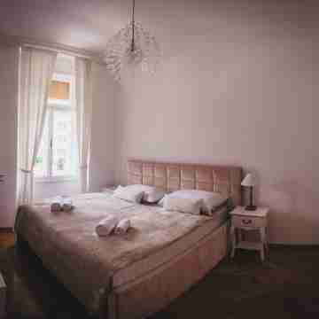 AB Ljubljana - Prince Filip Apartment Rooms