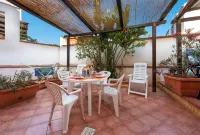 假日之家阿祖拉中心