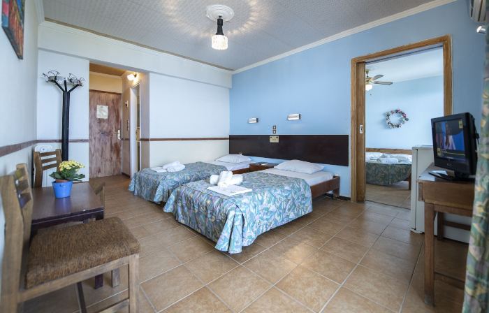 Sun Hotel Kineta Beach Front