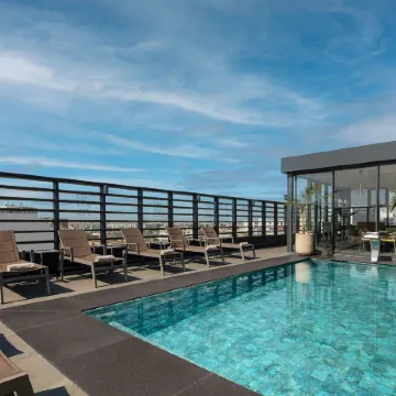 Courtyard by Marriott Casablanca Downtown Отели рядом с достопримечательностью «Хаммам Зиани»