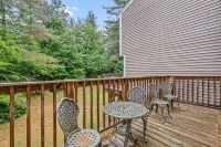 • Hiker's Haven • Weekly & Monthly stays • Pool & Trails Hotels in Thornton