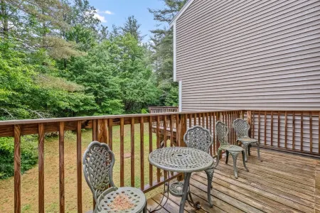 • Hiker's Haven • Weekly & Monthly stays • Pool & Trails Отели в г. Торнтон