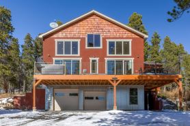 Embrace Coziness At Rudolph Ranch: Skiing, Hiking, Trail, Casino's. Pet friendly