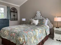 Rivendock Rookery II: Waterfront Home w/Dock & Stunning Views - Homestays