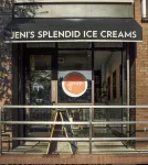 Charming Retreat with Rooftop Deck and Stylish Amenities - Cozy Oasis Hotels in Berry Hill