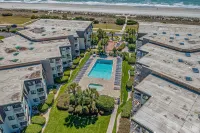 Ocean View and Beach Access - Charming Coastal Haven