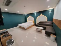 Hwasun le Mer Drive-in Hotel