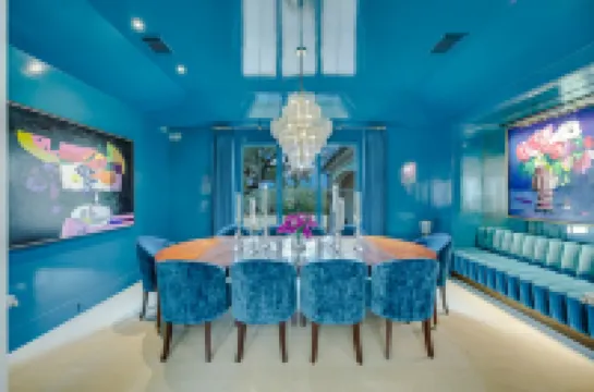 Stunning Outdoor Oasis with Pool and Casita - Exquisite Luxury Retreat