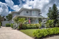 Historic Charm and Spacious Accommodations - Delightful Family Retreat