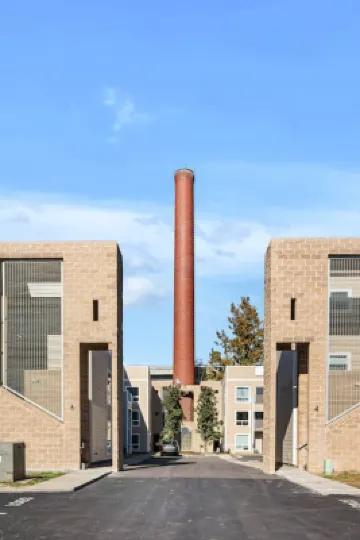 Walk to Downtown Nashville Pool, Parking & Fitness Center