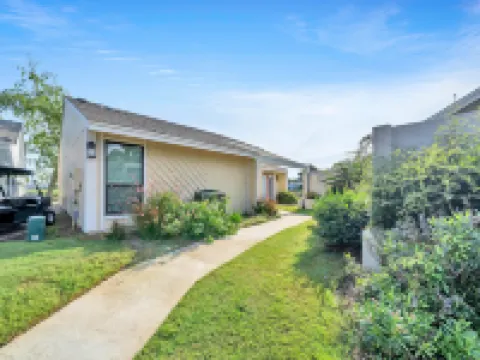 Magnificent Lake View and Golf Cart Included - Stunning Oasis