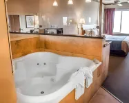 Comfort Inn & Suites Ocean Shores Hotels in Copalis Beach