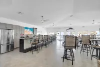 Balconies, Pool, and Marina Access - Stunning Ocean View Oasis