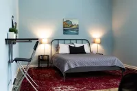 Shady Backyard and Relaxing Patio - Charming Serene Hideaway Hotels in Shelby County