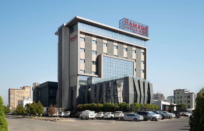 Ramada Hotel & Suites by Wyndham Erbil 32 Park