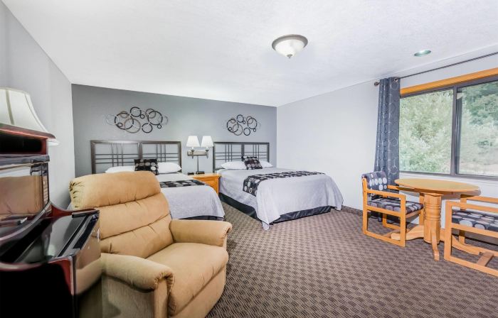 Super 8 by Wyndham Deadwood/Black Hills Area