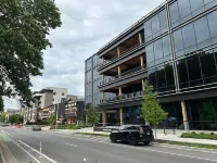 Guitar-Shaped Pool and Historic Charm - Stunning Music Row Retreat