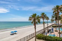 Luxury Beachfront Escape with Spacious Living - Exquisite Retreat