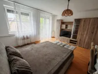 Quelle Apartment in Downtown with private garden