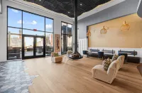 Azure Heights: Executive Stay | 21st-Floor Luxury Suite with Skyline Views