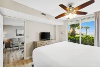 Pelican Beach 114