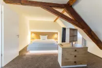 Hotel Jägerhaus in Esslingen Hotels near Paracelsus-Brunnen