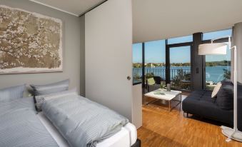 Waveboard Hotel & Boardinghouse