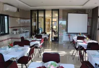 Royal Ushaka Hotel Morningside Hotel di Berea