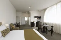 Quest on London Hotels in Hamilton