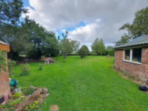 Saughall Mill Farm Cottage Hotels in 