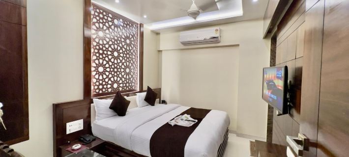 Hotel Rest Inn Hotels in Surat