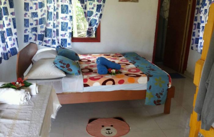 Alofa Beach Bungalows
