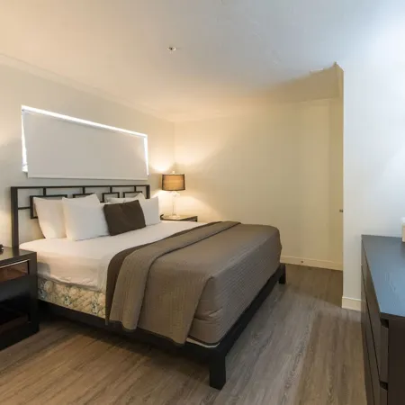 Hibiscus Suites - Sarasota