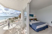 Hotel Voramar Hotels in Cala Bona