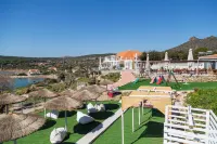 Poseidon Apartments and Villas by the Sea Hôtels à : Lavreotiki