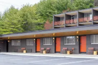 Rhode's Motor Lodge Hotels in Boone