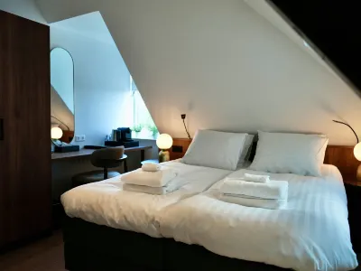 Zen Kitchen & Boutique Hotel Hotels near Brouws Museum